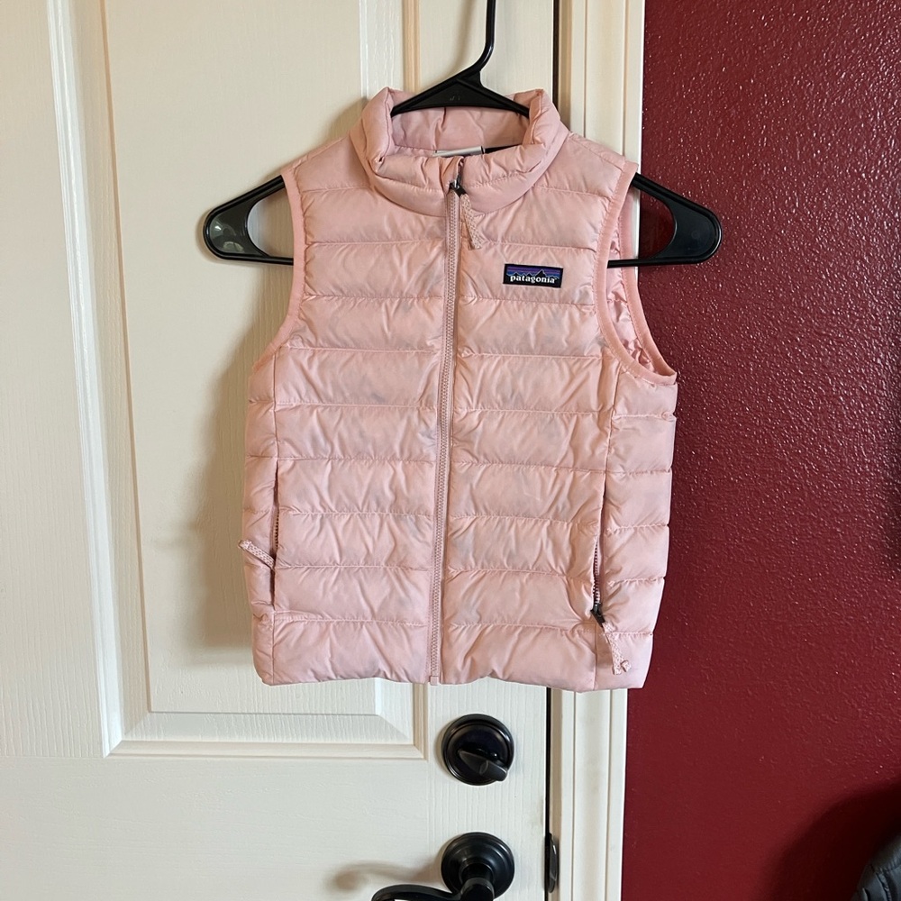 Patagonia Kids Down Light Pink Quilted Vest